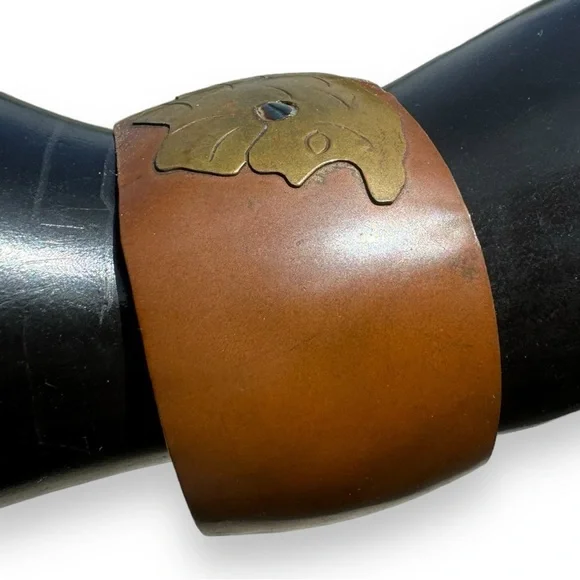 Vintage Mexican Brass and Copper Abalone Inlaid Cuff Bracelet - Picture 3 of 6
